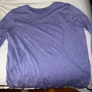 Lululemon Swiftly Relaxed Long Sleeve in Charged Indigo/White